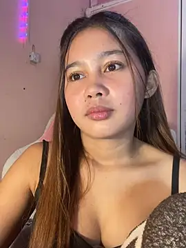 Snapshot of ursweet_babygirl chatting on 26, 2, 2026 ursweet babygirl online show from 26, 2, 2026