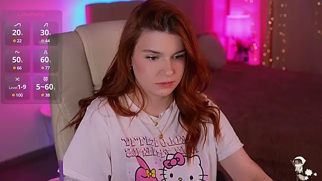 RedShinee online show from 8, 3, 2025