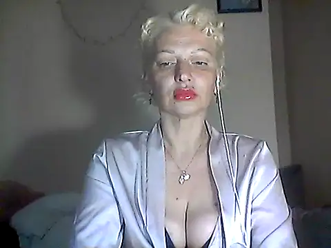 Snapshot of MaryJane441 chatting on 2, 5, 2026 MaryJane441 online show from 2, 5, 2026