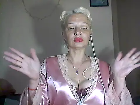 Snapshot of MaryJane441 chatting on 14, 5, 2026 MaryJane441 online show from 14, 5, 2026