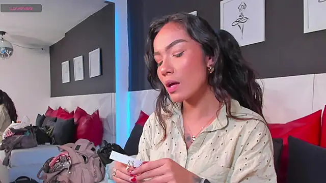 scarlet castro online show from 24, 10, 2025