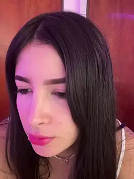 annaharper- online show from 18, 3, 2025