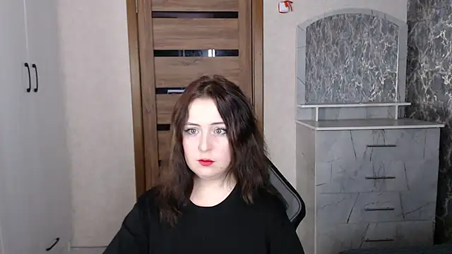 Kristy-Max online show from 4, 11, 2025