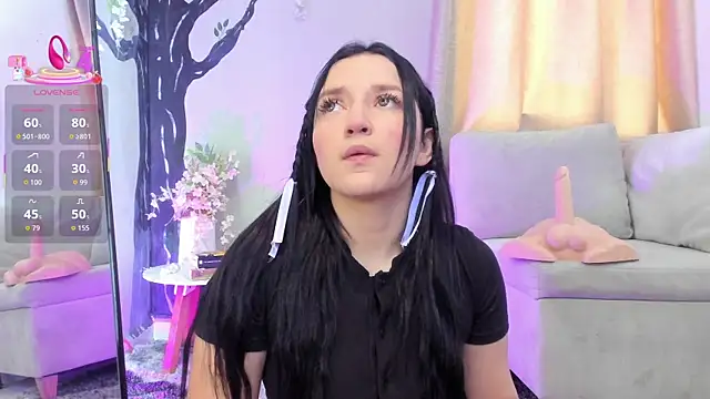 Snapshot of _EmilyJireh_ chatting on 6, 1, 2026 EmilyJireh online show from 6, 1, 2026