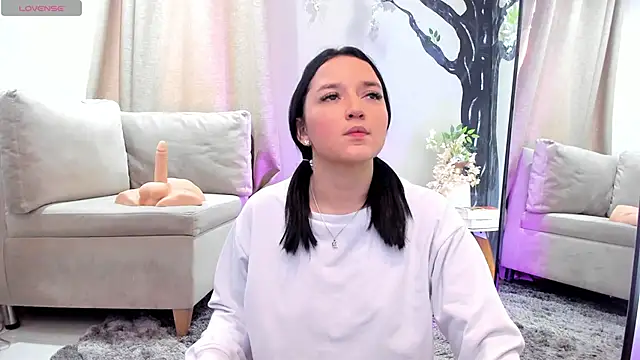  EmilyJireh  online show from 15, 3, 2026