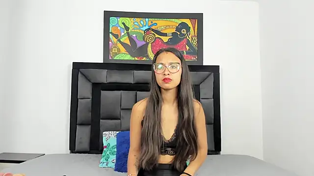 tatiana valencia online show from 19, 1, 2025