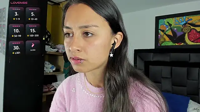 tatiana valencia online show from 1, 3, 2025