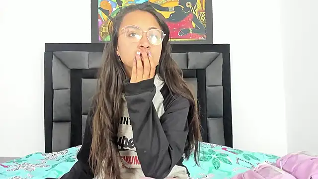 tatiana valencia online show from 13, 3, 2025