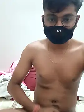 Snapshot of swagwew chatting on 10, 10, 2025 swagwew online show from 10, 10, 2025