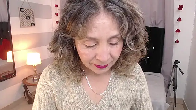 Afrodita sg online show from 3, 2, 2026