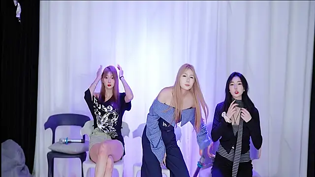 love 18  online show from 11, 10, 2025