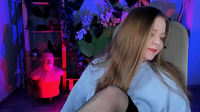 Snapshot of footfetish_baby chatting on 28, 2, 2026 footfetish baby online show from 28, 2, 2026