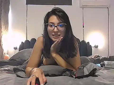 Snapshot of RubyBe10 chatting on 31, 10, 2025 RubyBe10 online show from 31, 10, 2025