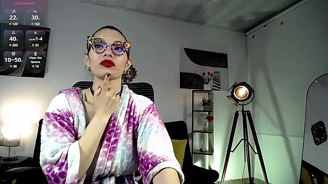 paulinabarnett- online show from 22, 3, 2025