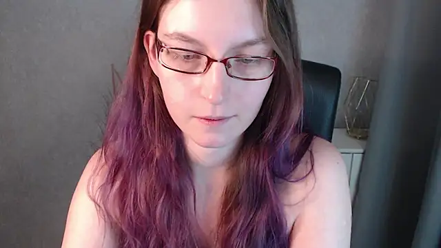 emmaxDelight online show from 14, 1, 2025