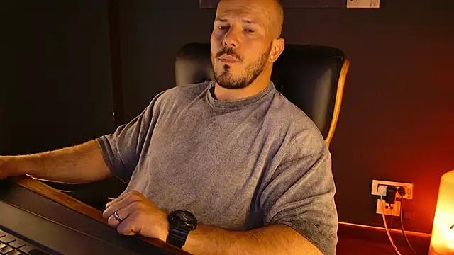 AngeloEric online show from 22, 7, 2026