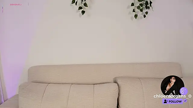 Chloe Morgans online show from 19, 11, 2025