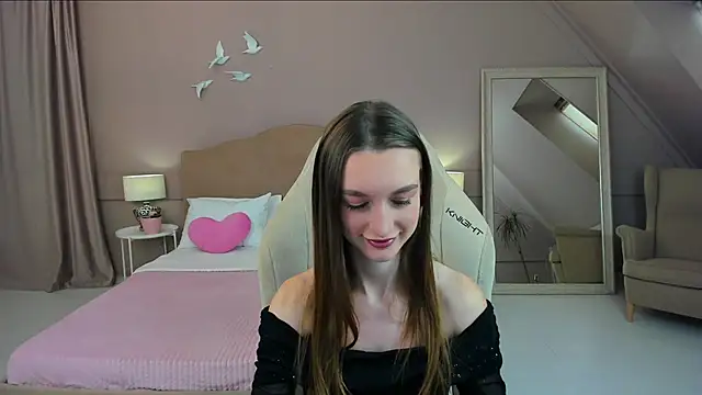 Snapshot of AshleyMillsss chatting on 4, 12, 2024 AshleyMillsss online show from 4, 12, 2024