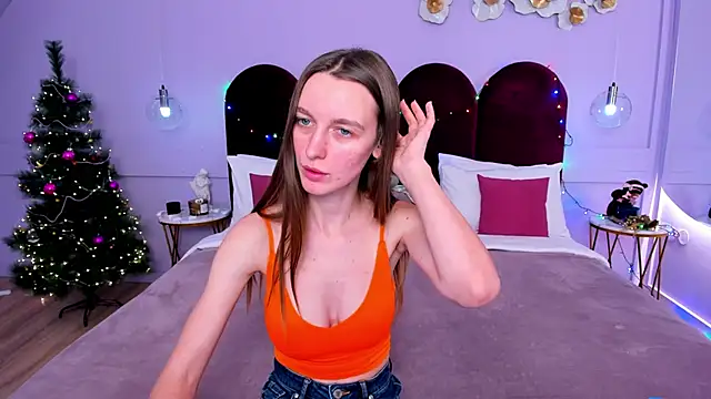 Snapshot of AshleyMillsss chatting on 6, 1, 2025 AshleyMillsss online show from 6, 1, 2025