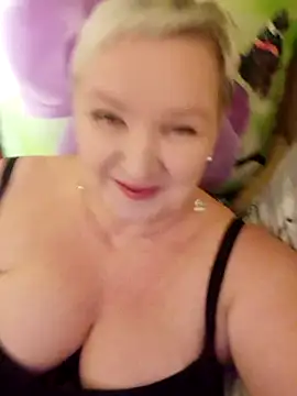 Snapshot of ForgetMeNot50 chatting on 14, 3, 2025 ForgetMeNot50 online show from 14, 3, 2025