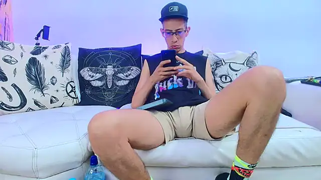 Snapshot of Pipe_Rudecatt chatting on 1, 7, 2026 Pipe Rudecatt online show from 1, 7, 2026