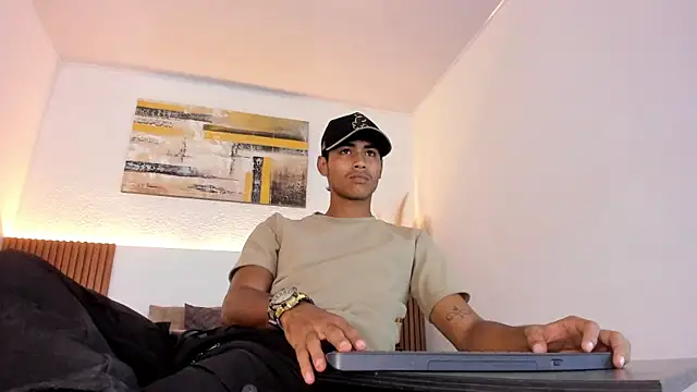 zander 2120 online show from 7, 4, 2026