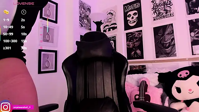 Lexyjoycce online show from 9, 11, 2025