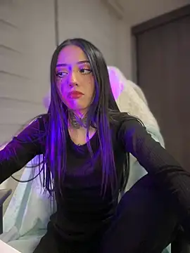 ANDREA FERRY online show from 3, 1, 2025