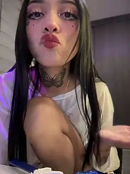 ANDREA FERRY online show from 1, 2, 2025