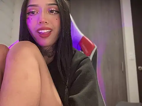 ANDREA FERRY online show from 14, 2, 2025