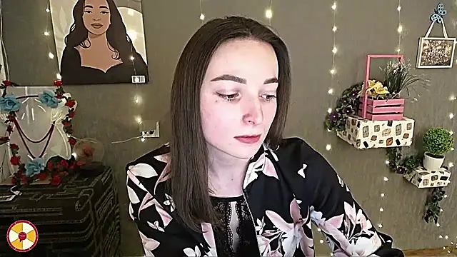  Barbie Kiss  online show from 12, 2, 2025