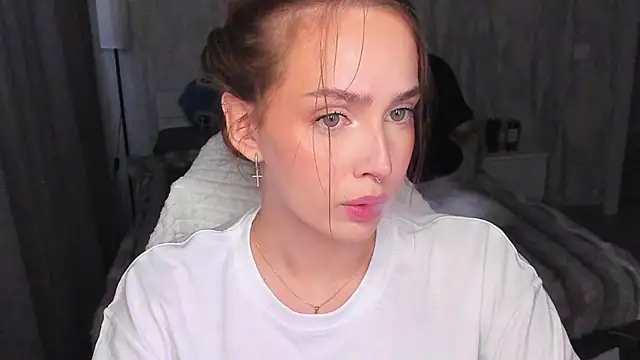 Snapshot of YaraKroft_ chatting on 14, 7, 2026 YaraKroft online show from 14, 7, 2026