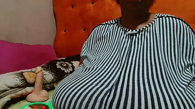 tinagiant online show from 3, 10, 2025