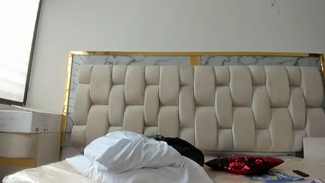 Hanna lens online show from 11, 1, 2026