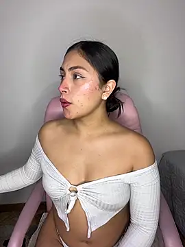 Snapshot of _Danaa chatting on 21, 3, 2025 Danaa online show from 21, 3, 2025