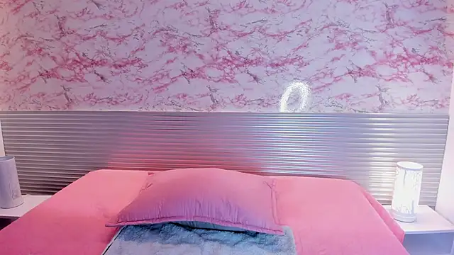 Snapshot of _Danaa chatting on 8, 10, 2025 Danaa online show from 8, 10, 2025