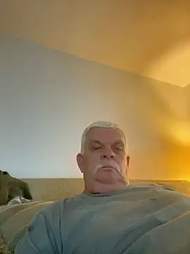 Snapshot of Silver1959 chatting on 24, 5, 2026 Silver1959 online show from 24, 5, 2026