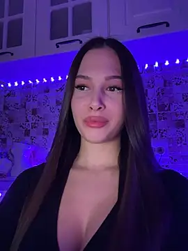 EricaWalls online show from 2, 2, 2025