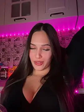 EricaWalls online show from 20, 2, 2025