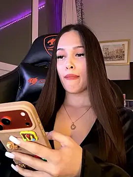 Snapshot of EricaWalls chatting on 3, 2, 2026 EricaWalls online show from 3, 2, 2026