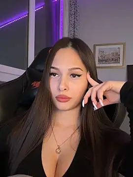 EricaWalls online show from 25, 3, 2026