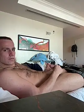 PeytonJohnn online show from 4, 10, 2025