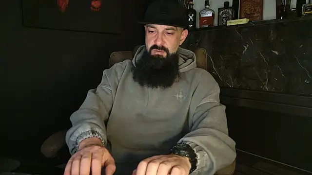 axxelrich  online show from 17, 11, 2025