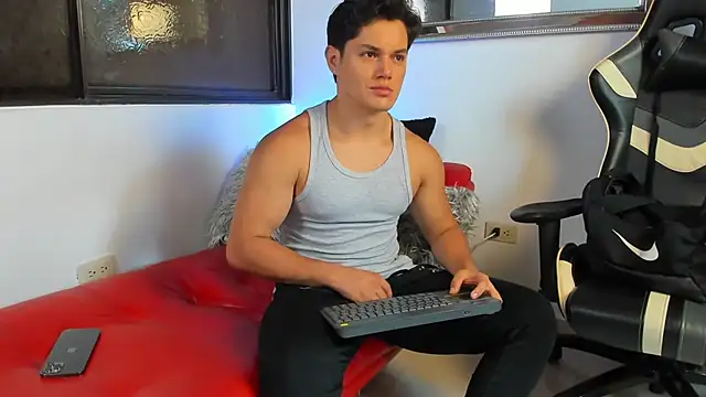 julian wallace online show from 1, 4, 2026