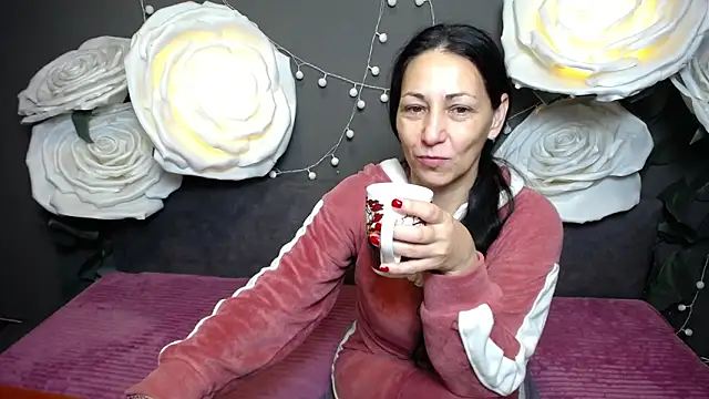 LiluGrants online show from 8, 11, 2025