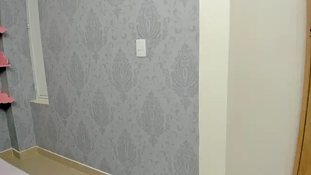 Snapshot of MaddyCute4u chatting on 14, 2, 2025 MaddyCute4u online show from 14, 2, 2025