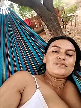 Horny-Mommy-Dirty online show from 15, 3, 2025