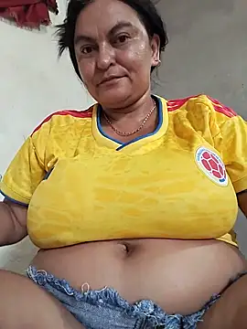 Snapshot of Horny-Mommy-Dirty chatting on 10, 6, 2026 Horny-Mommy-Dirty online show from 10, 6, 2026