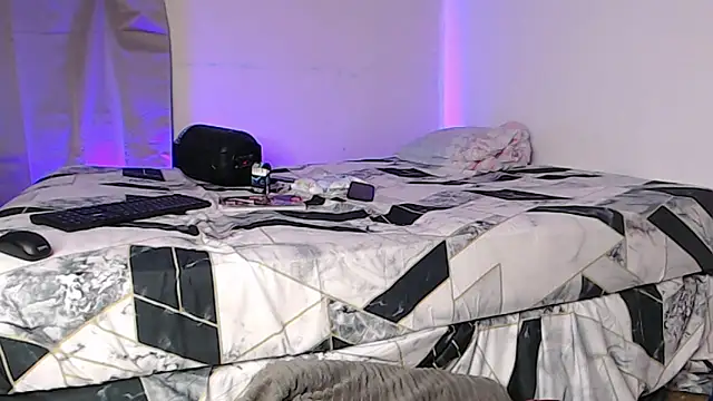 Logan cocky online show from 5, 2, 2025