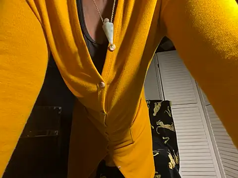 Snapshot of wynterheat chatting on 21, 6, 2026 wynterheat online show from 21, 6, 2026